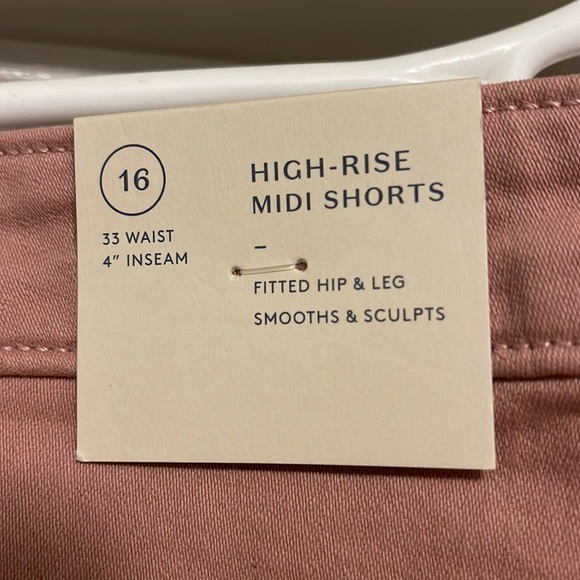 NWT - Target High-Rise Pink Shorts - Size 16 - Picture 5 of 5